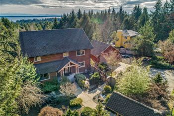 20655 Mainland View Lane NE, Suquamish, WA 98392