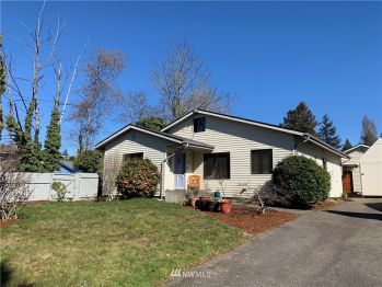 18116 40th Avenue S, SeaTac, WA 98188-4514