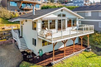 2219 Wagner Road , Camano Island, WA 98282