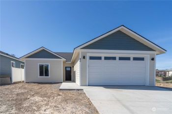 45 S FIR Street S, Soap Lake, WA 98851