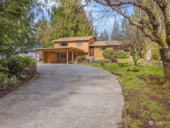 1423 Eckard Avenue , Port Angeles, WA 98362