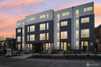 515 Howe Street #D, Seattle, WA 98109