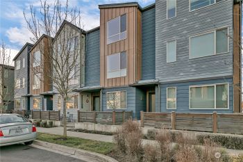 32683 Madrona Avenue SE, Black Diamond, WA 98010