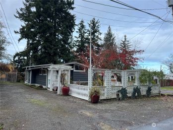 131 Wilcox Lane , Sequim, WA 98382-9999