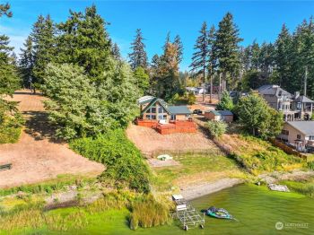 15611 Scenic Shores Drive SE, Yelm, WA 98597