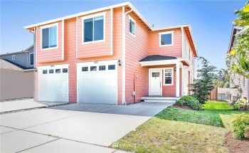 1557 NW 5th Avenue , Oak Harbor, WA 98277-9295