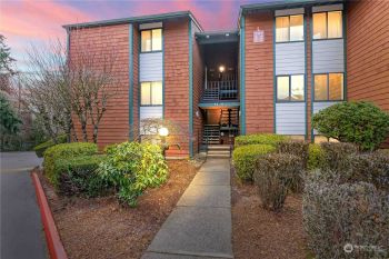 7315 N Skyview Lane #L202, Tacoma, WA 98406-8505