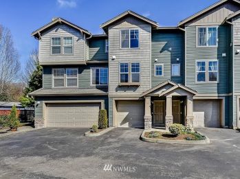 15325 SE 155th Place #U-2, Renton, WA 98058-6323