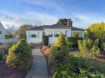 1214 E 3rd Street , Port Angeles, WA 98362