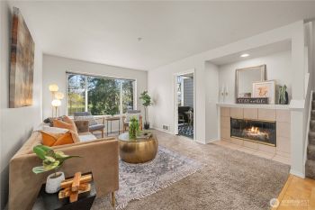 8322 166th Avenue NE #3, Redmond, WA 98052