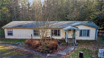 35219 84th Avenue E, Eatonville, WA 98328