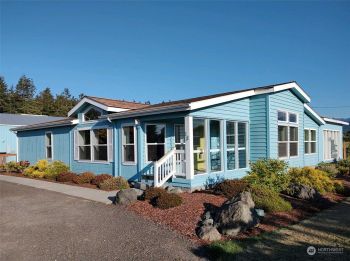 33 Majesty Way , Port Angeles, WA 98362