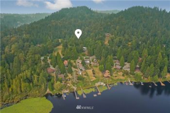 18319 W Spring Lake Drive SE, Renton, WA 98058
