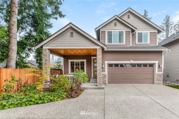 619 200th Place SW, Lynnwood, WA 98036