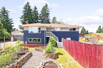15617 47th Avenue S, Tukwila, WA 98188-2716