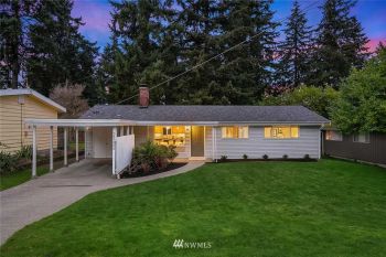 2132 N 146th St , Shoreline, WA 98133