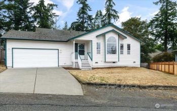 835 SW Fairhaven Drive , Oak Harbor, WA 98277