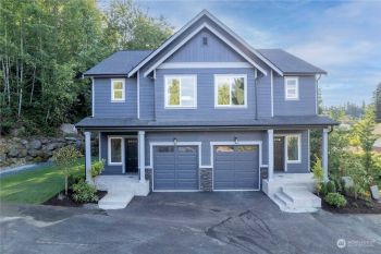 114 Orchard Avenue S #A&B, Eatonville, WA 98328