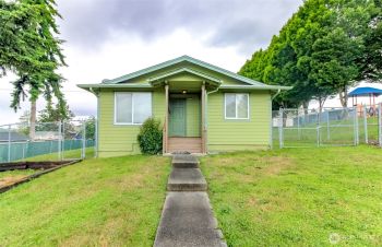 2015 E Gregory Street , Tacoma, WA 98404