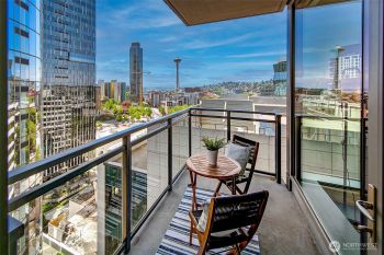 820 Blanchard Street #1710, Seattle, WA 98121
