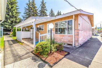 330 7th Place SE #4, Puyallup, WA 98372