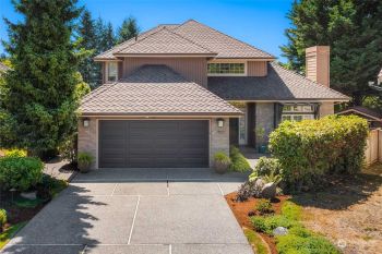 7617 114th Court SE, Newcastle, WA 98056
