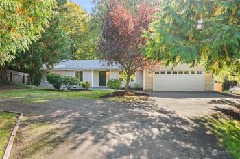 20461 Stephen Drive NE, Kingston, WA 98346