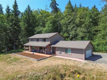 242 Dietz Road , Port Angeles, WA 98362
