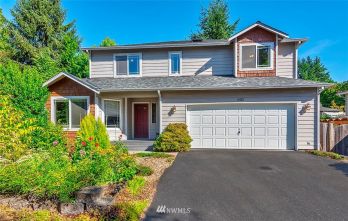 15525 Corliss Avenue N, Shoreline, WA 98133