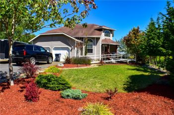 100 Olympic View Avenue NE, Ocean Shores, WA 98569