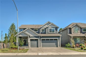 12801 60th Avenue E, Puyallup, WA 98373-5018