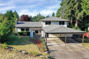 2736 Cambridge Drive , Steilacoom, WA 98388
