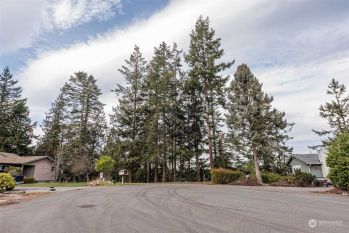 114 Ridgetop Place , Sequim, WA 98382