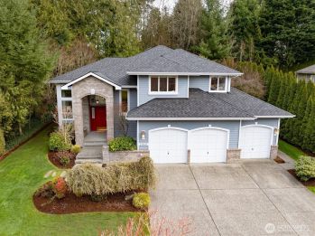 21801 34th Avenue W, Brier, WA 98036-4200