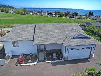 536 Lehman Drive , Camano Island, WA 98282