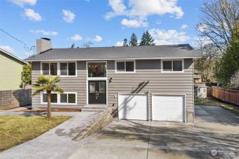 7350 125TH Place SE, Newcastle, WA 98056