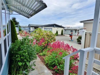 325 N 5th Avenue #44, Sequim, WA 98382
