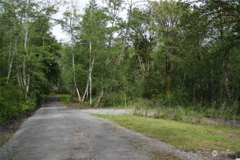 105 N Sunrise Boulevard , Camano Island, WA 98282