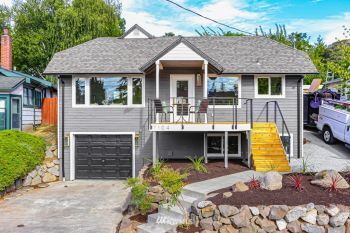 7104 Woodside Place SW, Seattle, WA 98136