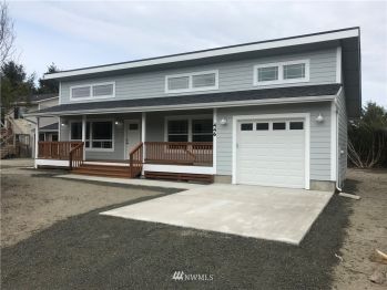 833 Texmar SW, Ocean Shores, WA 98569