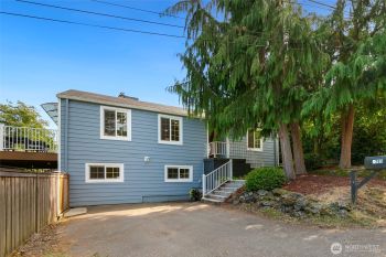 1703 NE 91st Street , Seattle, WA 98115