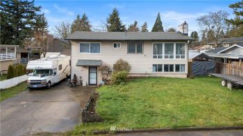26315 20th Avenue S, Des Moines, WA 98198