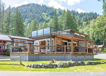 990 S Lake Whatcom Boulevard #48, Sedro Woolley, WA 98284