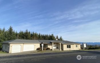 127 Glacier Peak Drive , Camano Island, WA 98282