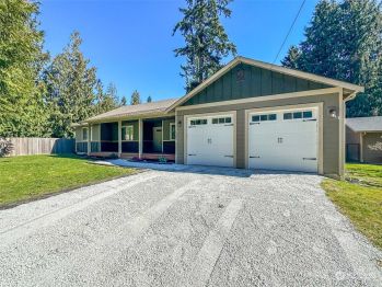 1345 Pilchuck Drive , Camano Island, WA 98282