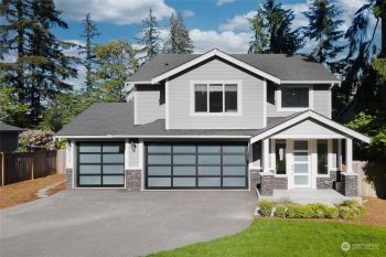 15238 Dayton Avenue N, Shoreline, WA 98133