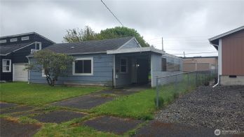 2210 Aberdeen Avenue , Hoquiam, WA 98550