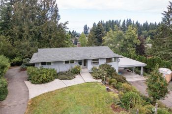 3752 Hill Circle , Port Angeles, WA 98362