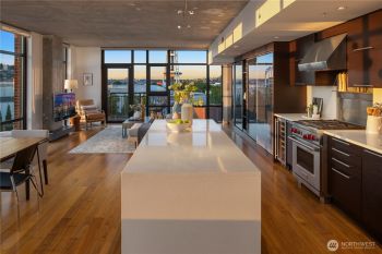 2911 2nd Avenue #1120, Seattle, WA 98121