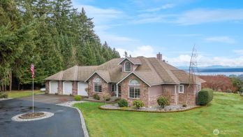 23 Whitehorse Court , Camano Island, WA 98282